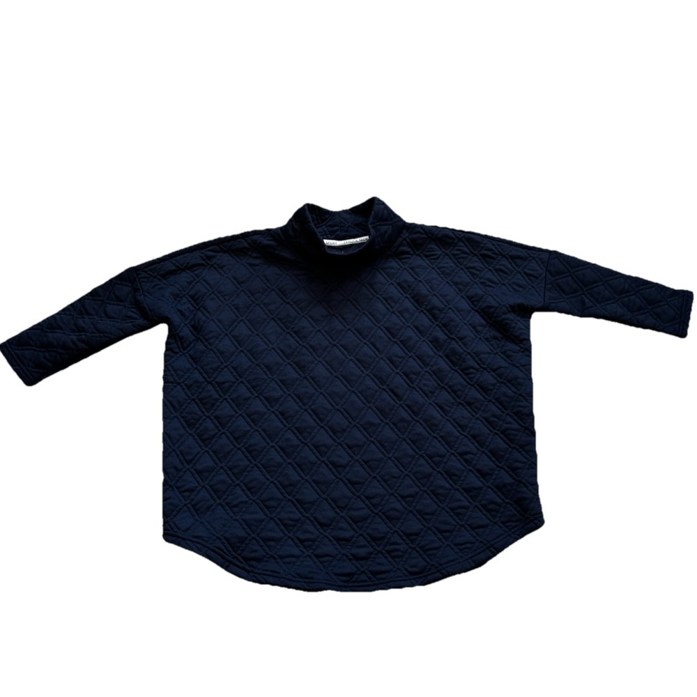 Tuckernuck Navy Quilted Top